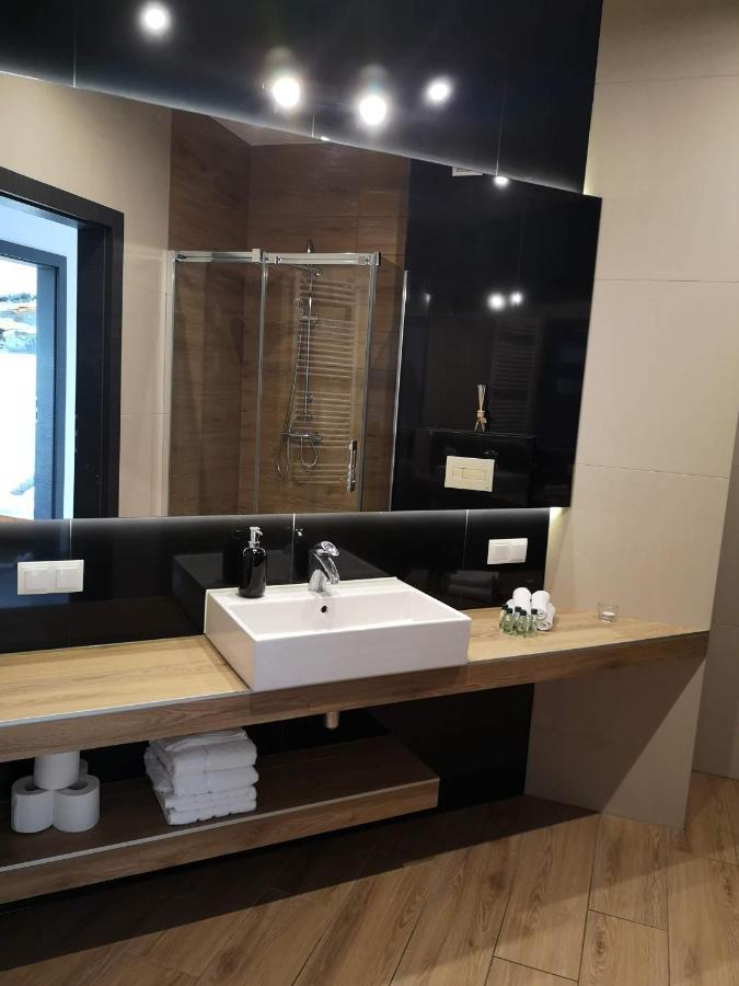 Appartamento Apartament Reymonta Park Piotrków Trybunalski Esterno foto