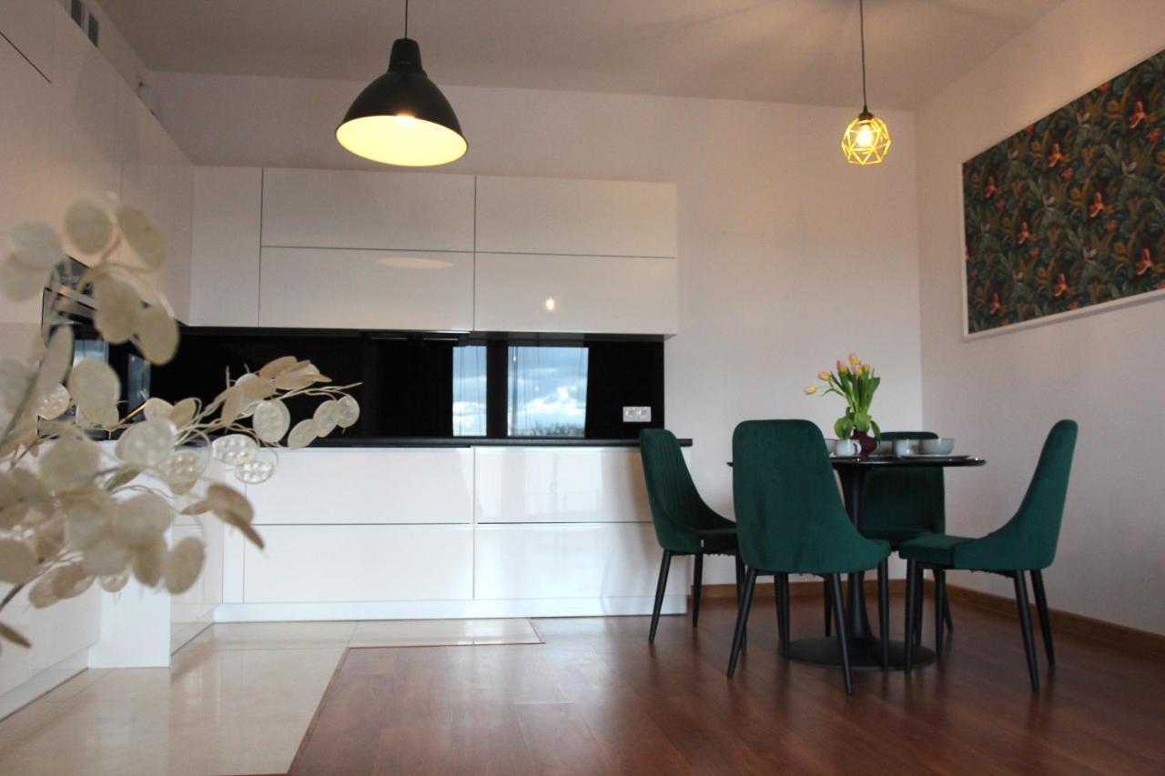 Appartamento Apartament Reymonta Park Piotrków Trybunalski Esterno foto