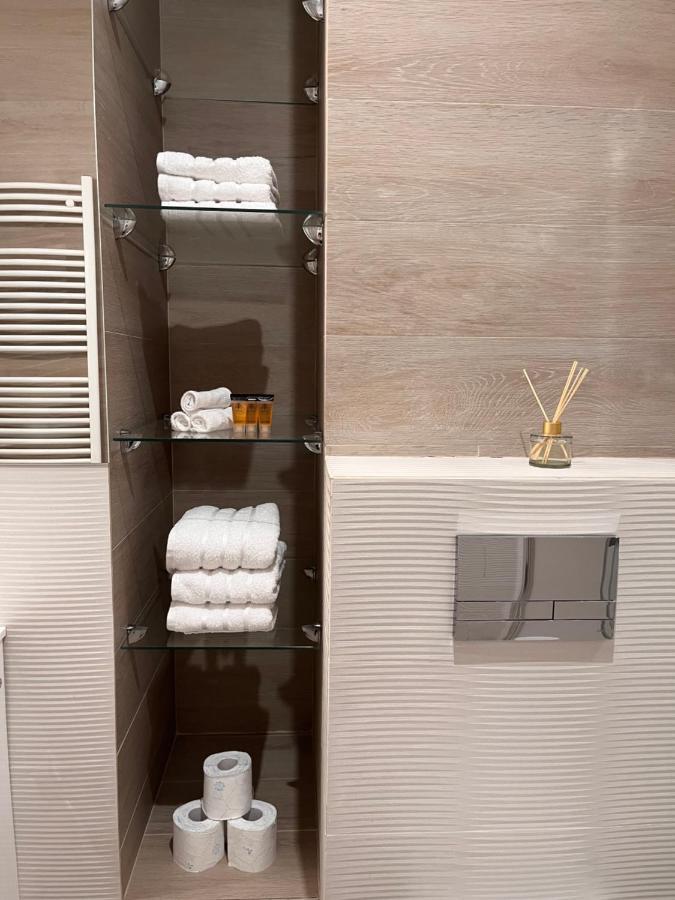 Appartamento Apartament Reymonta Park Piotrków Trybunalski Esterno foto